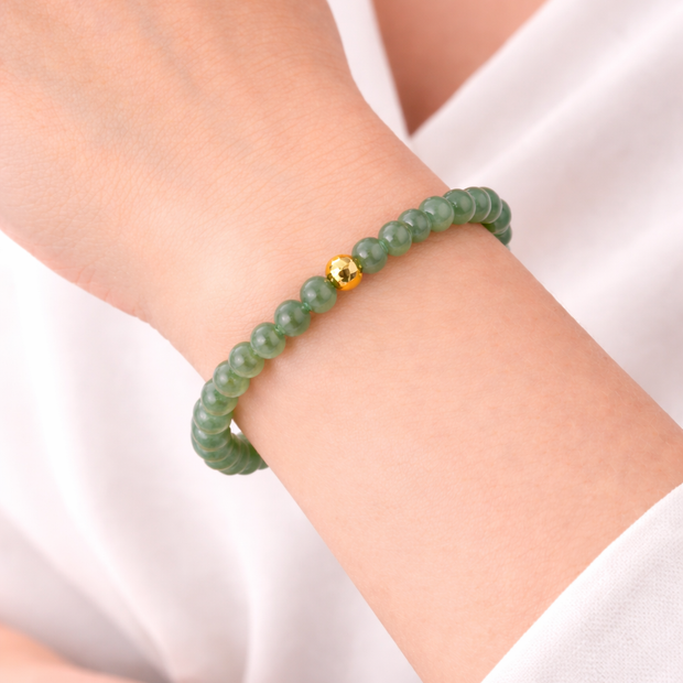 A Grade Jade Green 5.5-6.0mm Beads With 18k 0.049G Beads Elastic Bracelet
