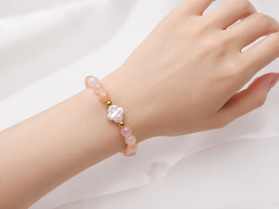 Sakura Agate 6-6.5mm With Fresh Water Pearl bracelet