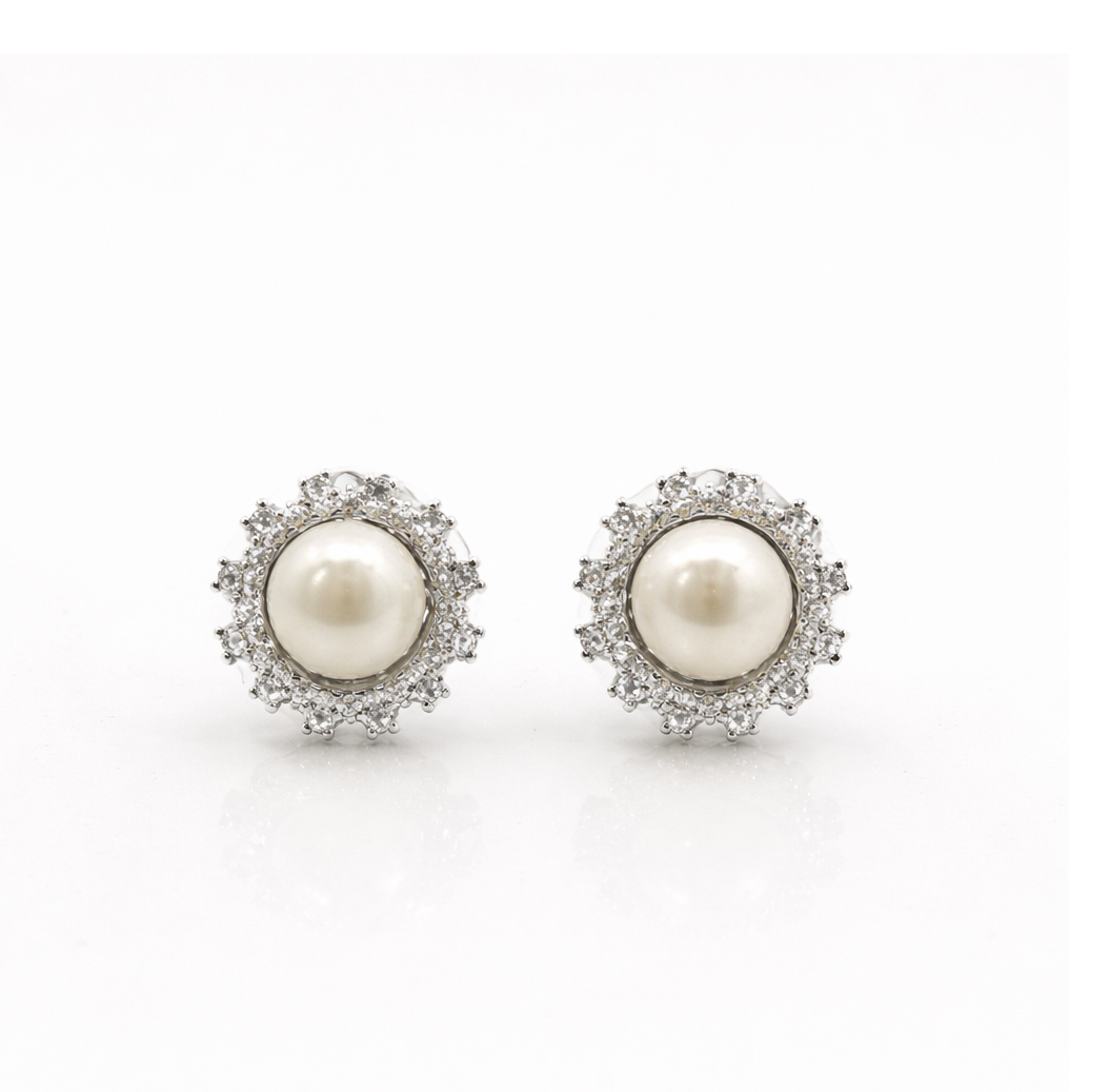 Fresh water pearl 8-8.5mm with zircon snowflake zinc alloy earring 13x13mm
