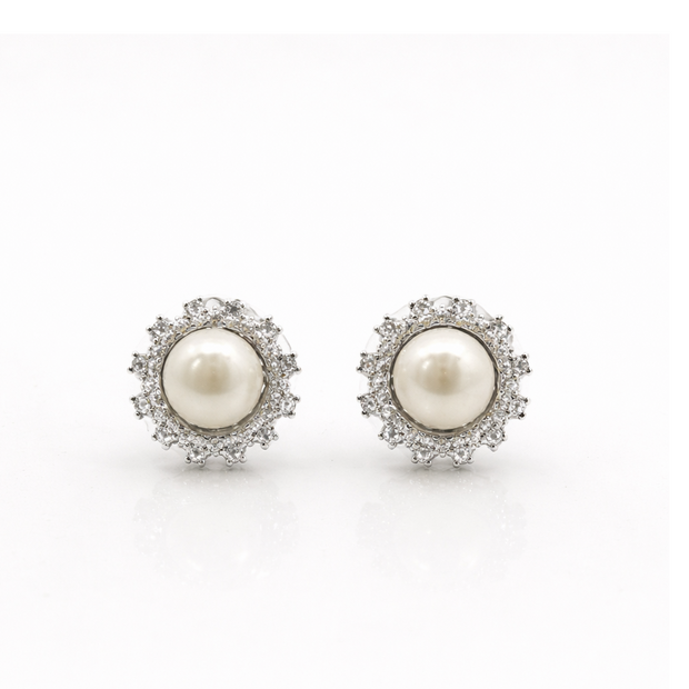 Fresh water pearl 8-8.5mm with zircon snowflake zinc alloy earring 13x13mm