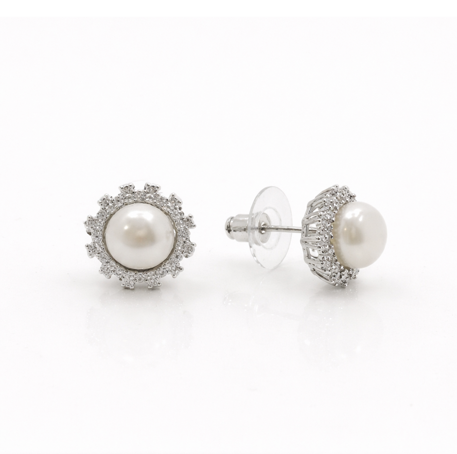 Fresh water pearl 8-8.5mm with zircon snowflake zinc alloy earring 13x13mm