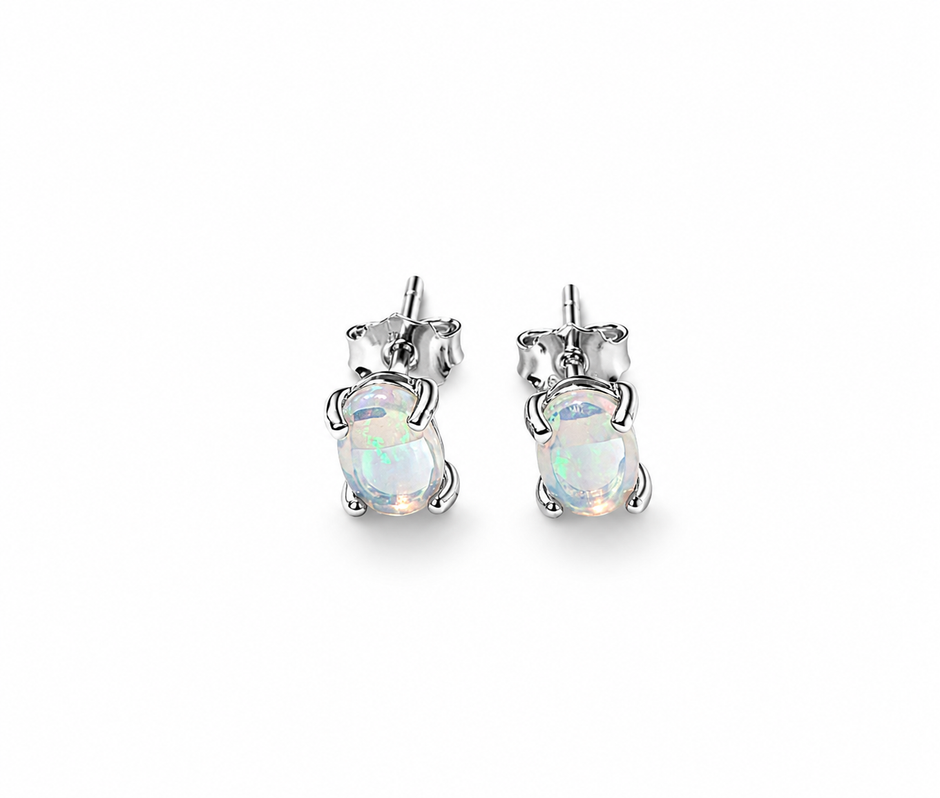 Opal Oval Cabochon 925 silver earring