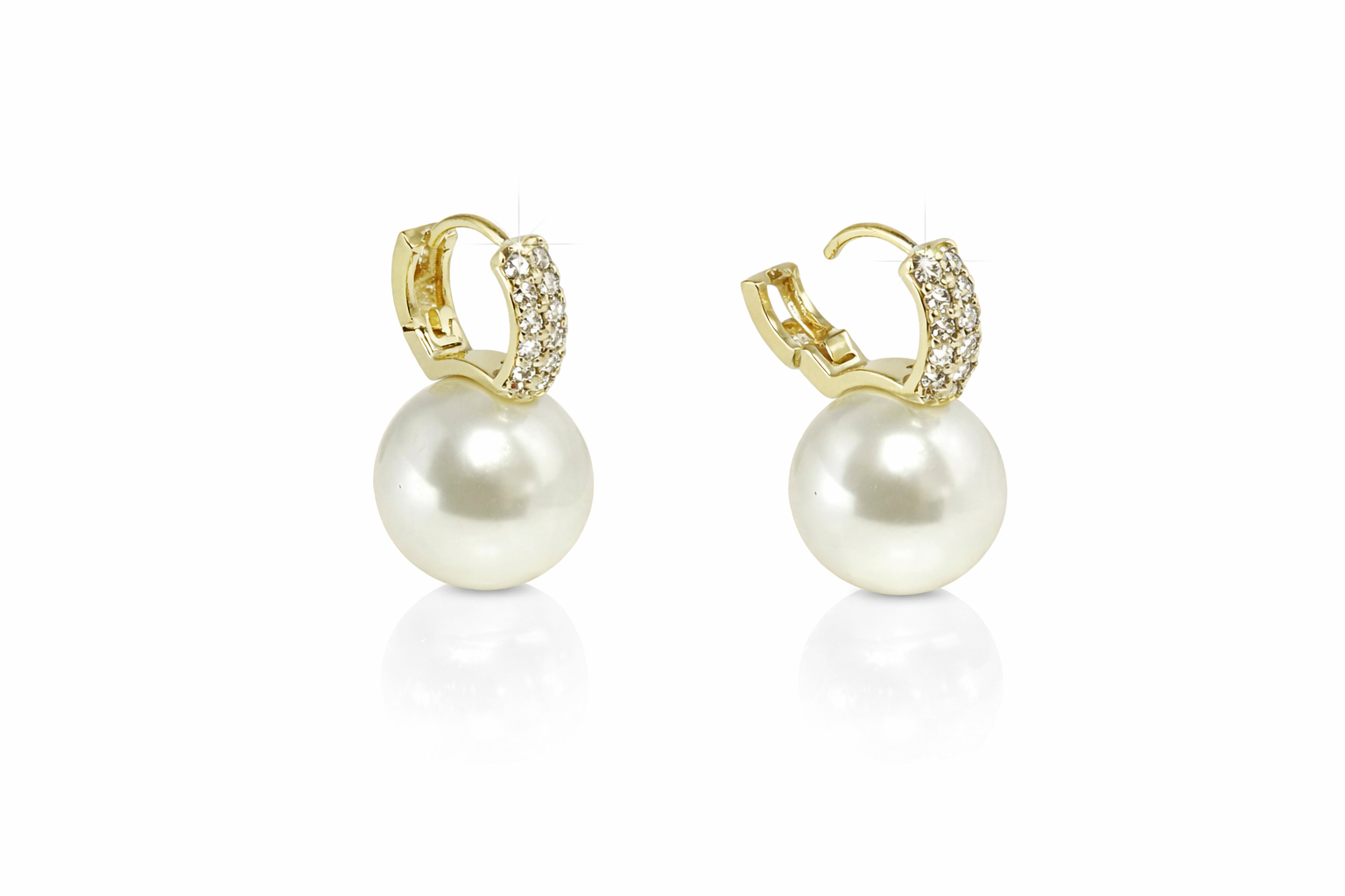 Shell pearl with zircon 12-12.5mm bucket zinc alloy earring 12x20mm